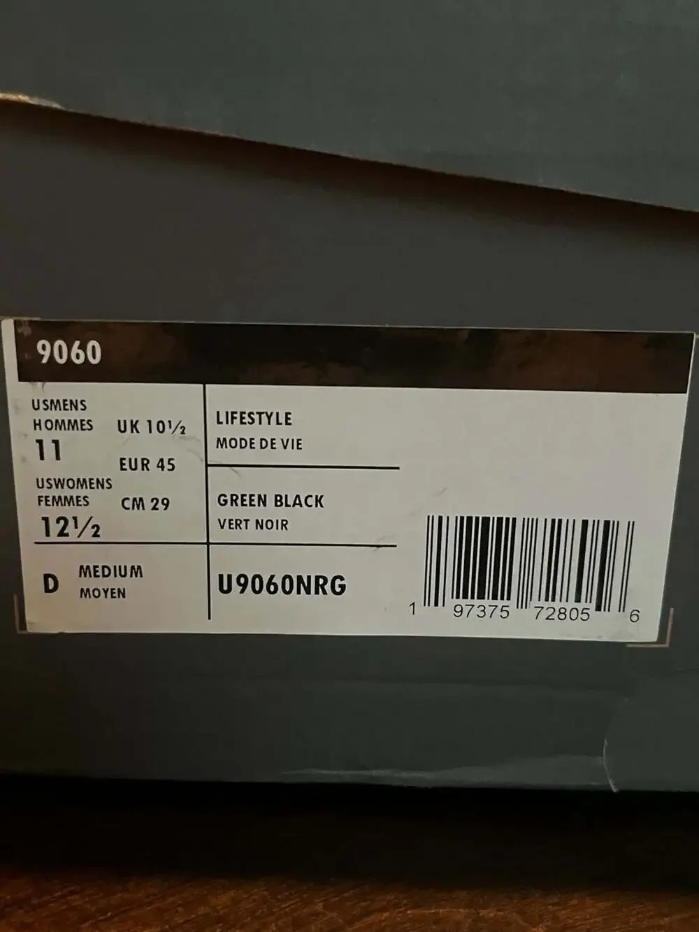 New Balance 9060 Tea Tree/Black/True Red Sneakers (U9060NRG)